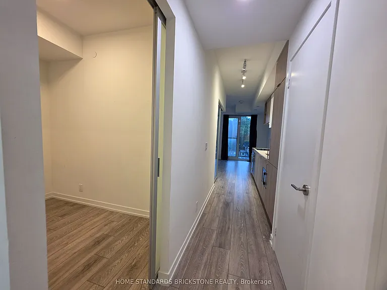 2020 Bathurst St W #528 — Photo 16