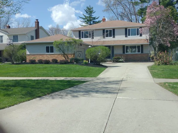 2464 Beachwood Blvd, Beachwood, OH 44122