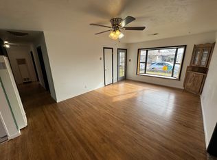 1008 E 25th St, Farmington, NM 87401