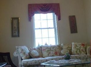 16 Dairy Farm Rd, Portland, CT 06480