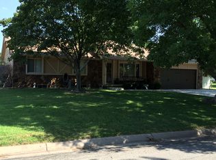 1624 E Carolyn St, Derby, KS 67037