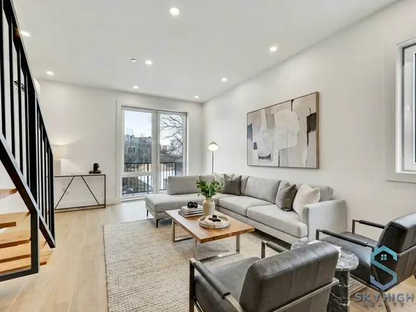 1698 Pacific Street image 1 of 8