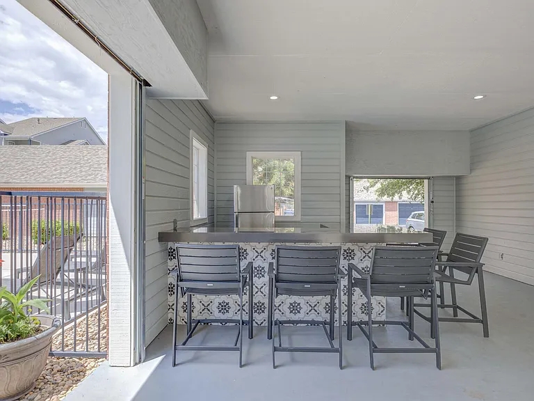 IMT Hyland Hills — Photo 12