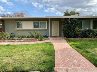 19412 Strathern St, Reseda, CA 91335