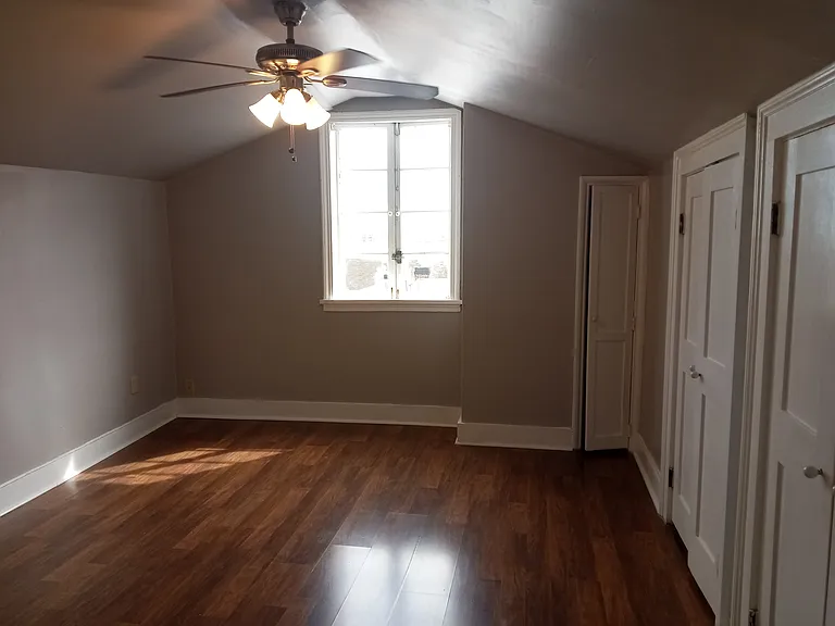 514 Madison St #9 — Photo 9