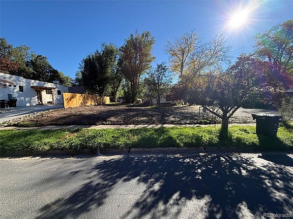 3rd image of 756 E 7th Street