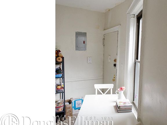 3rd image of 177 Thompson St APT 23