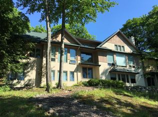 1366 Lake Club Dr, Gaylord, MI