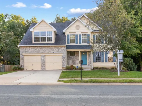 10658 Ashford Cir, Waldorf, MD 20603