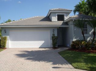 22840 Warrick Wood Ct, Boca Raton, FL 33433