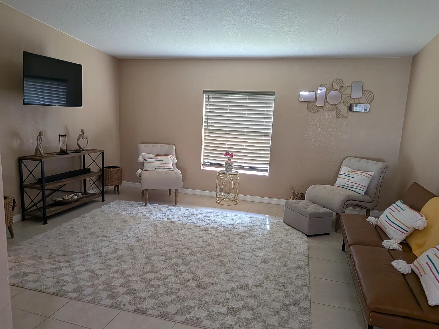 2737 Cranmoor Drive - 1 — Photo 2
