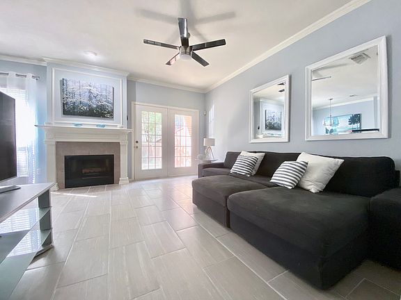 4th image of 2472 Southcourt Cir