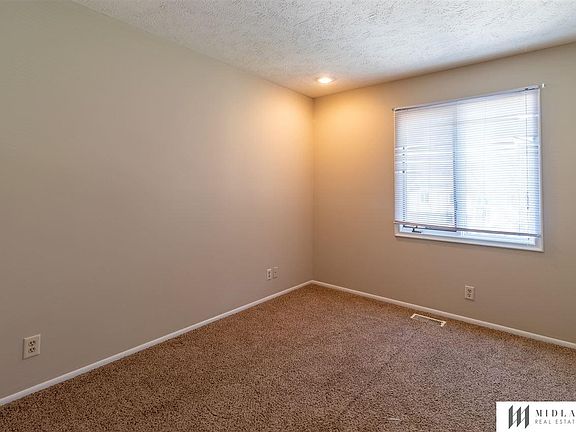 5th image of 1404 Beechwood Ave