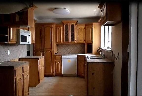 2nd image of 5612 Sun Valley Dr