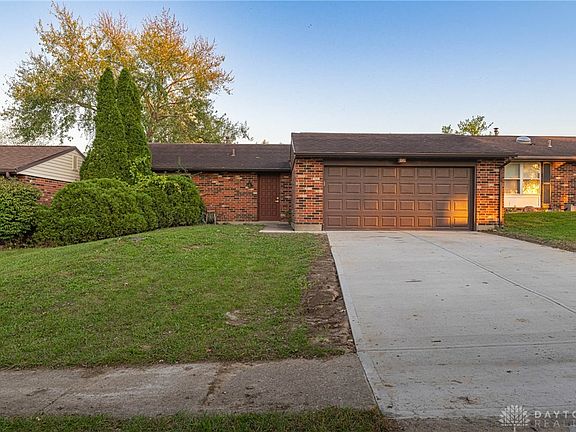 3rd image of 9586 Arboridge Ln