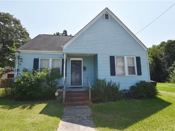 52 Harris Rd, Portsmouth, VA 23702