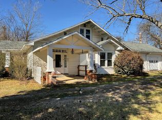 105 Cass St NE, Charleston, TN 37310