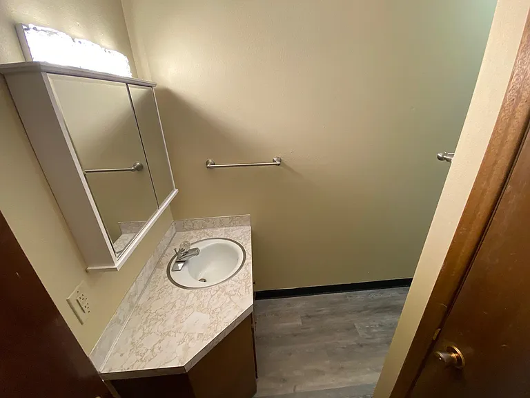 716 Burnett Ave #3 — Photo 7