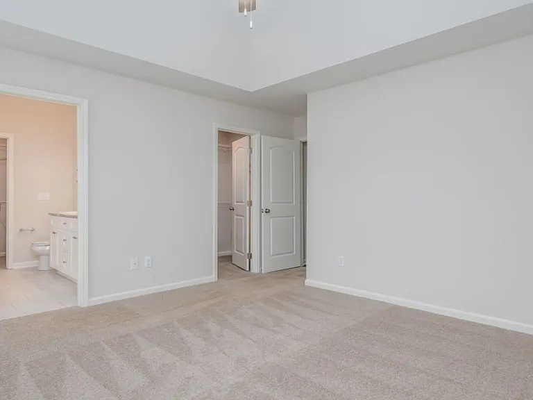 6147 Ridgeside Blvd — Photo 2