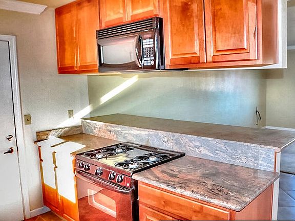 5th image of 675 Spyglass Dr