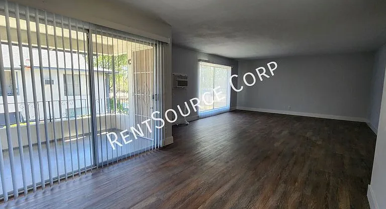 850 N Redding Way #C — Photo 7