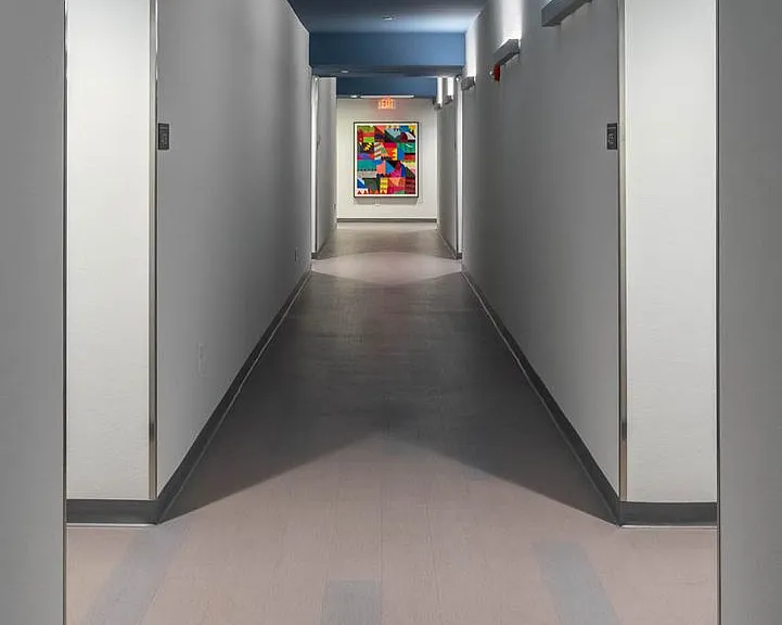 One Central — Photo 14