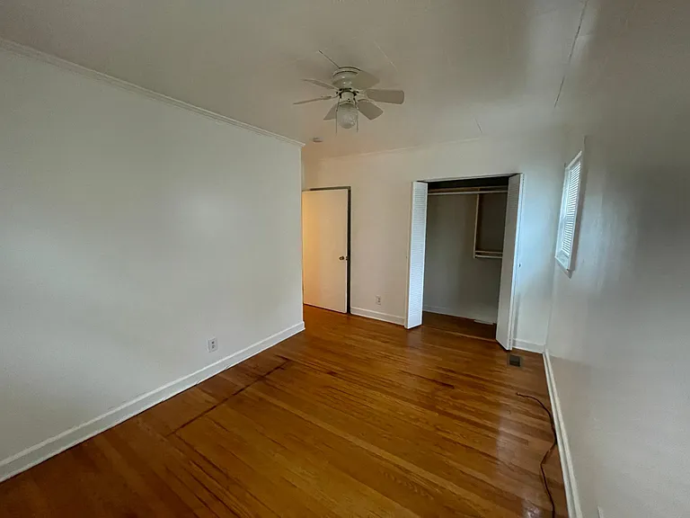 128 Holly Springs Rd — Photo 9