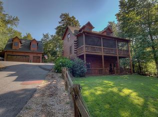 138 Rippling Waters Rd, Blairsville, GA 30512