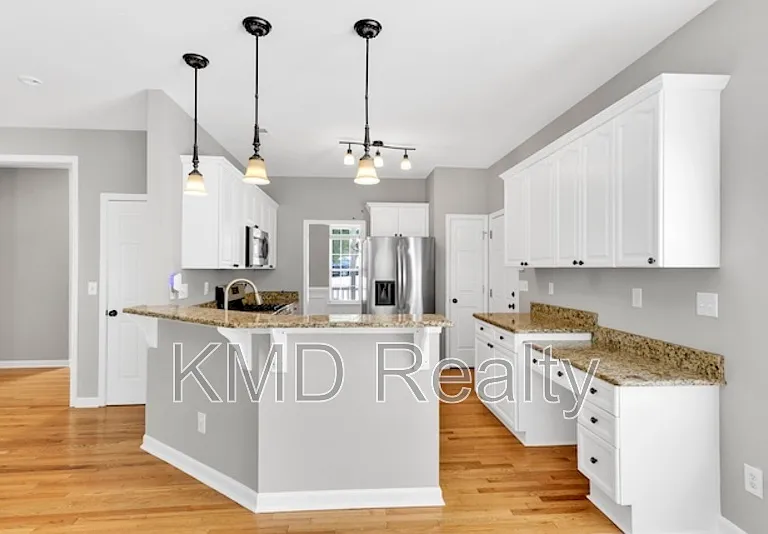 5010 Bellville Ct — Photo 3