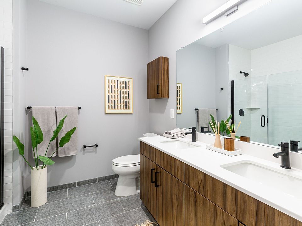 Double Vanity Baths