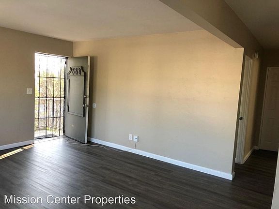 5th image of 3764 41st St