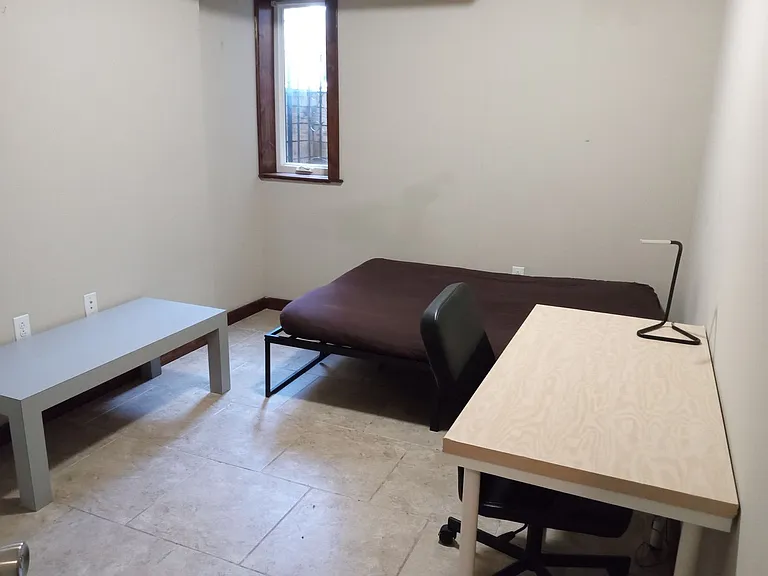 3223 Wallace St — Photo 1