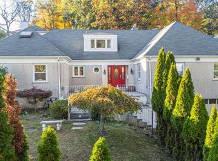 11 Mountain Way, West Orange, NJ