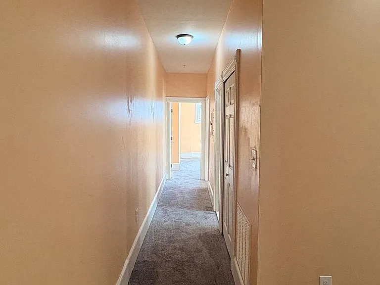 The Flats at Station North - 2029 Saint Paul St. — Photo 14