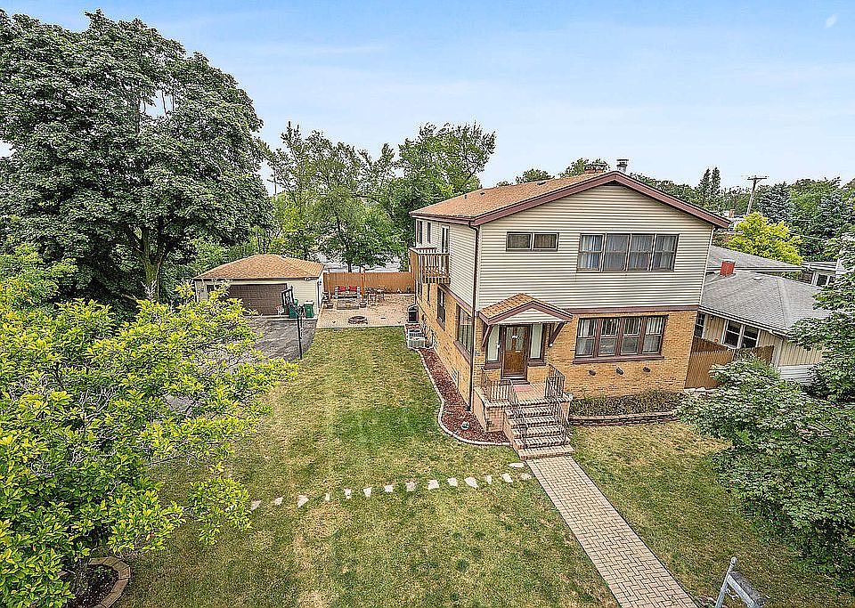 1st image of 1675 Orchard Ln