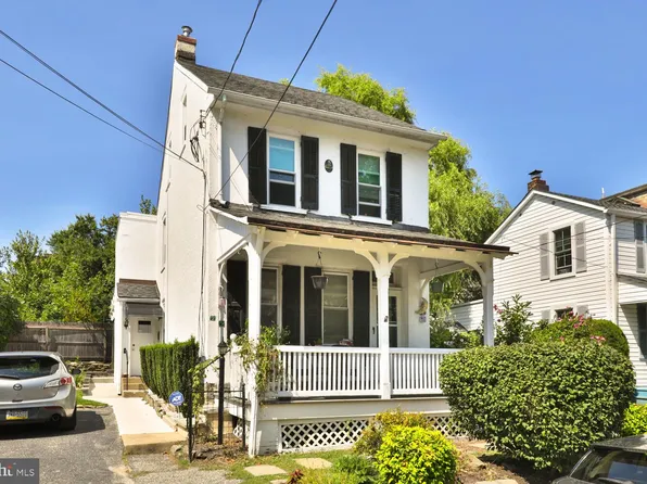 25 W Southampton Ave, Philadelphia, PA 19118