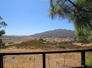 9458 Red Oak Rd, Alpine, CA 91901