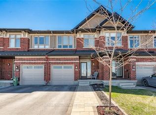 754 Putney Cres, Ottawa, ON K2S 2P1
