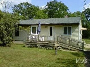 15526 Westwood Dr, Monroe, MI