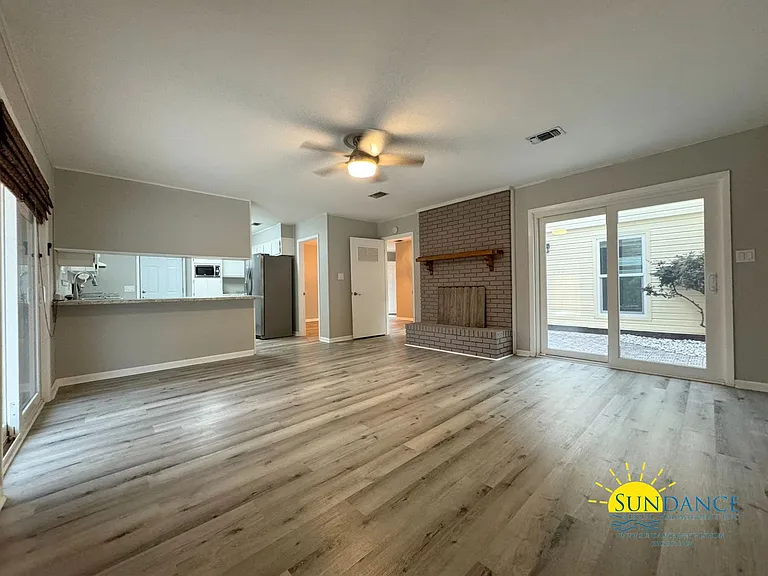 504 Sioux Cir — Photo 3