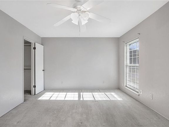 3rd image of 7665 Parkwood Ln