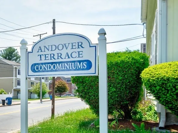 2 Andover Ter Unit 2, Lawrence, MA 01843