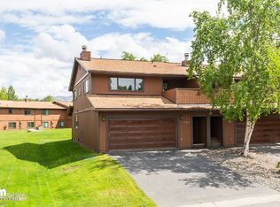 7813 Raymar Cir, Anchorage, AK 99518