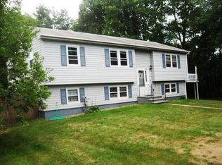 6 Cape Dr, Hudson, NH 03051