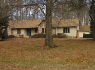 7000 Ridge Haven Rd, Greensboro, NC 27410