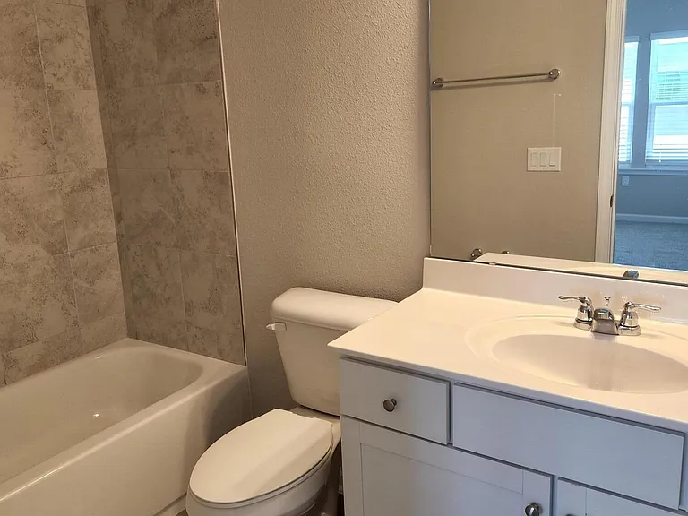 118 Pinebury Lane St — Photo 19