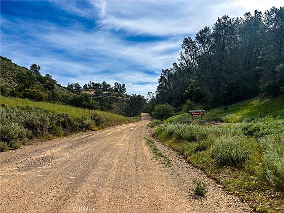 3rd image of 160 NE Lockwood San Ardo Rd
