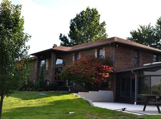 3903 N Quail Run Rd, Ozark, MO 65721