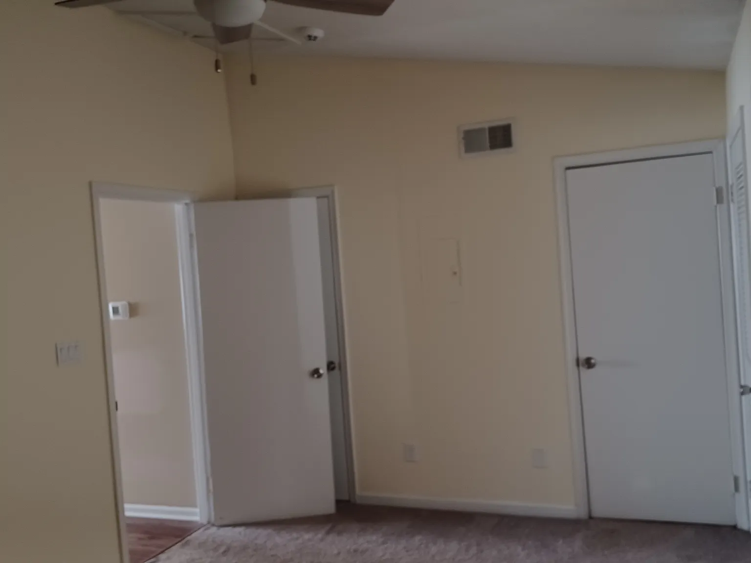 1 bed, 620 sqft, $1,075 — Photo 4