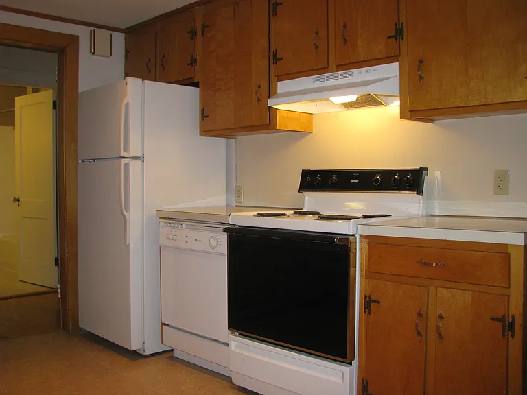 1429 Boulevard — Photo 3